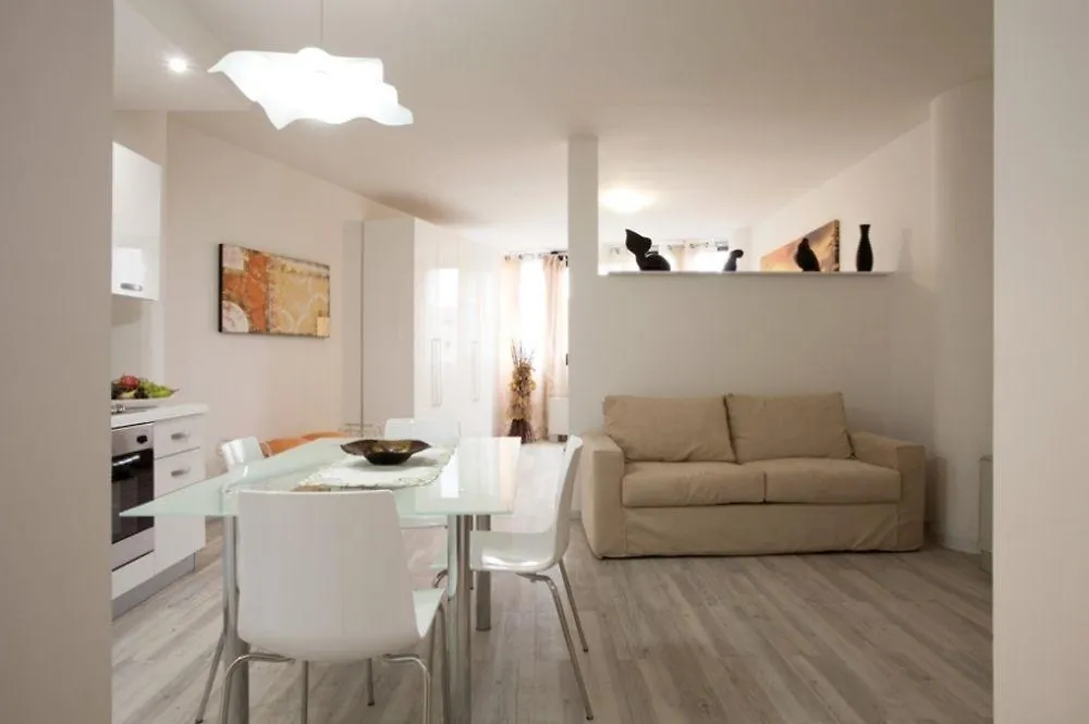 Residence Ferrucci Prato  Aparthotel